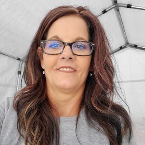 Meet your Posher, Candy